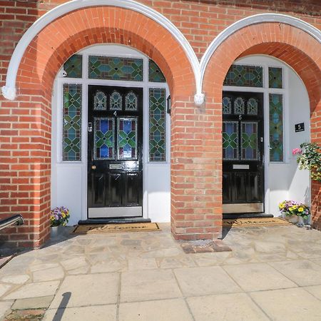 1 The Charleston Seaford Exterior foto